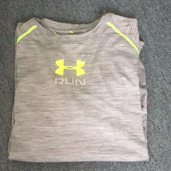 UNDER ARMOUR LONG SLEEVES SHIRT. - Picture 4 of 4